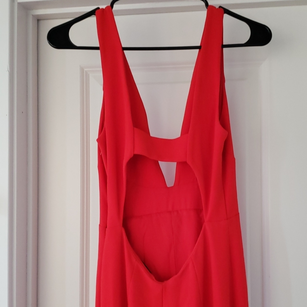 Red Dress - Picture 3 of 6